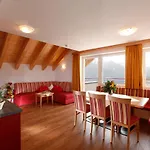 Hotel Alpenroyal Fiss