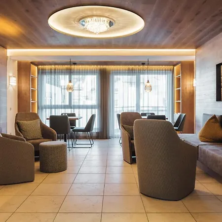 Alpenroyal Hotell Fiss