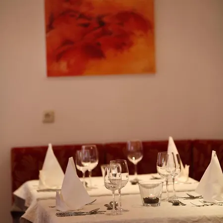 Alpenroyal Hotell 4*
