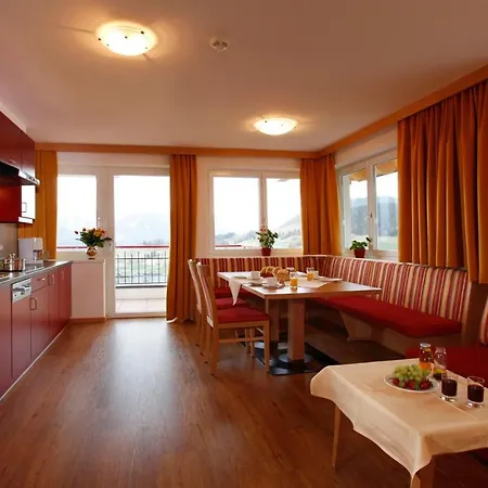 Hotel Alpenroyal Fiss