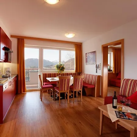 Hotel Alpenroyal 4*