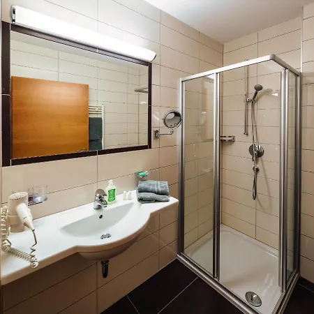 阿尔彭皇家酒店 酒店