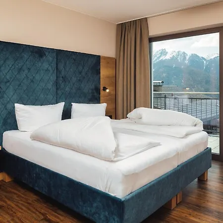 Alpenroyal Hotel 4*